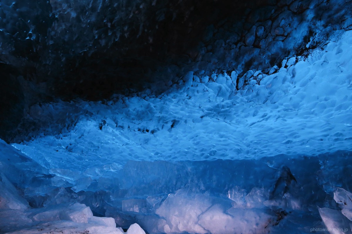 氷の洞窟1