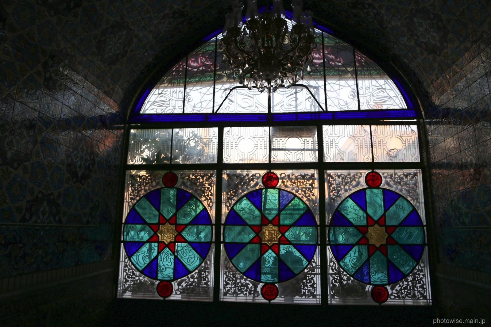 バザールのモスクの窓